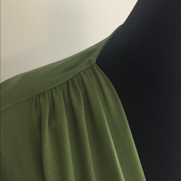 Green colored pull-on top with low cut neck with ruching center, long sleeves. - Picture 3 of 6